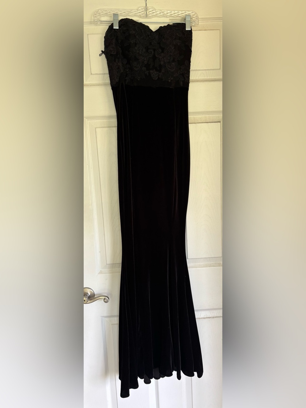 AZAZIE Strapless Lace Maxi mermaid
Dress